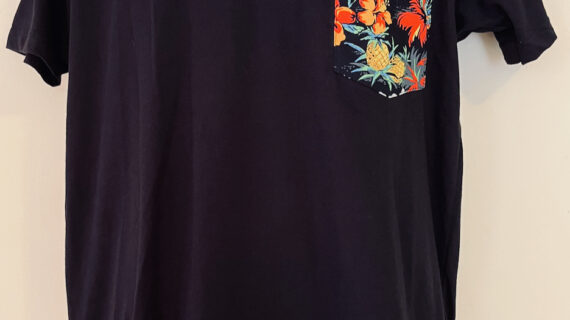 Alani black on black tee